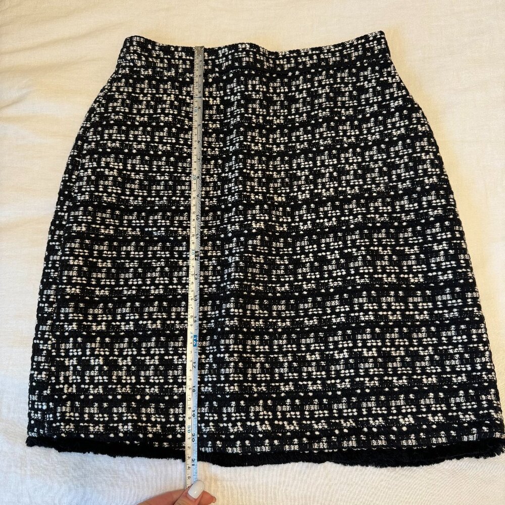 Tahari Black and White Skirt